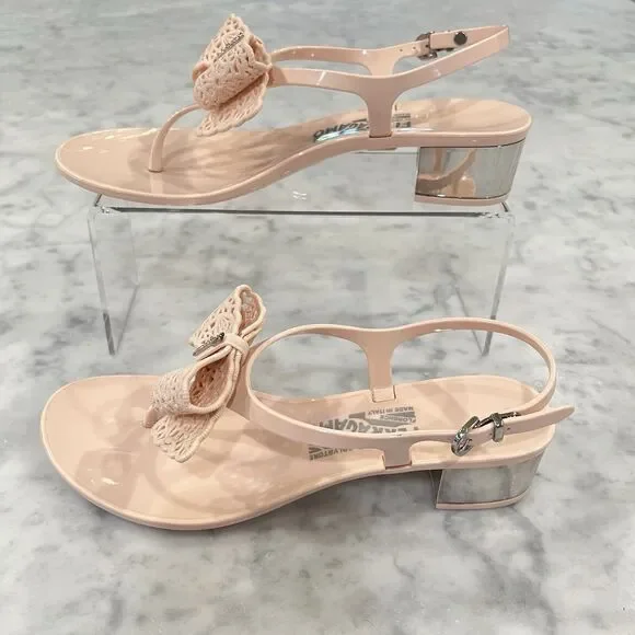 Salvatore Ferragamo Pale Pink Perala Jelly Buckle Lace Bow Sandals Heels Size 7 - Picture 3 of 12